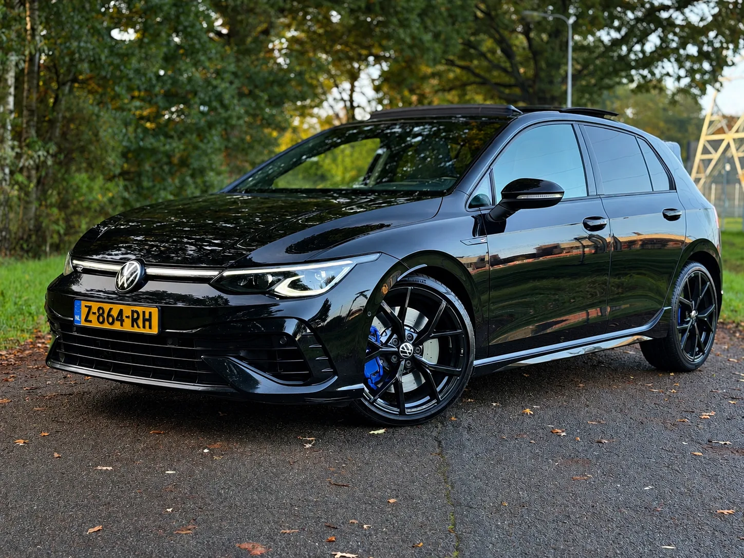 Volkswagen Golf (2021) — foto 1