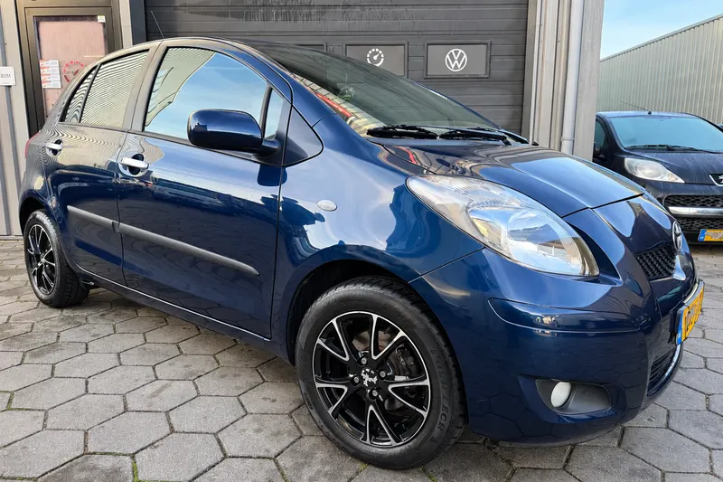 Toyota Yaris (2010)
