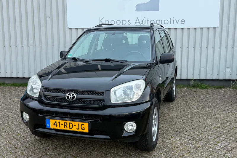 Toyota RAV4 (2005)