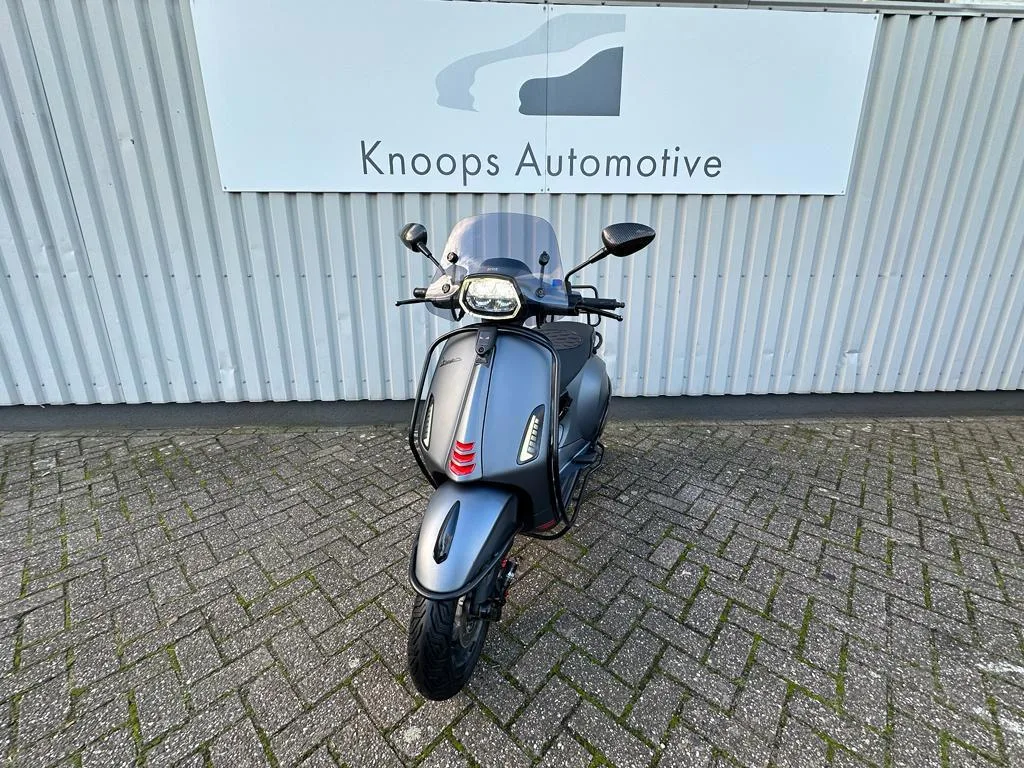 Vespa Sprint (2022) — foto 1