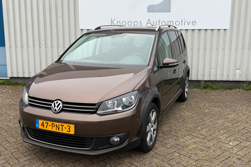 Volkswagen Touran (2011)