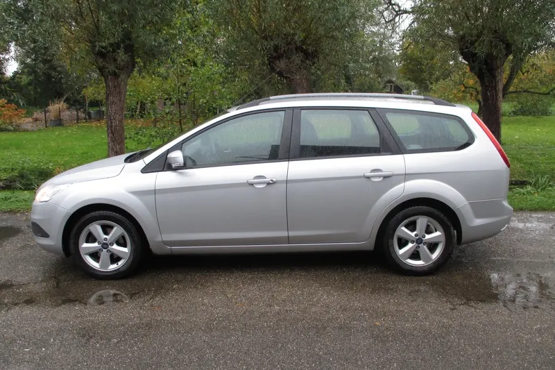 Ford Focus (2008)