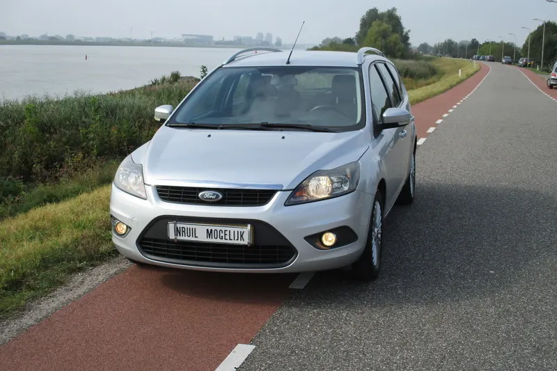 Ford Focus (2011)