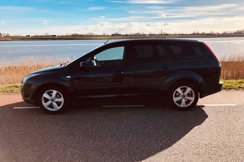 Ford Focus (2007)