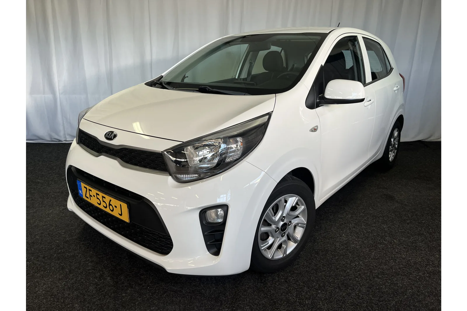 Kia Picanto (2019) — foto 1
