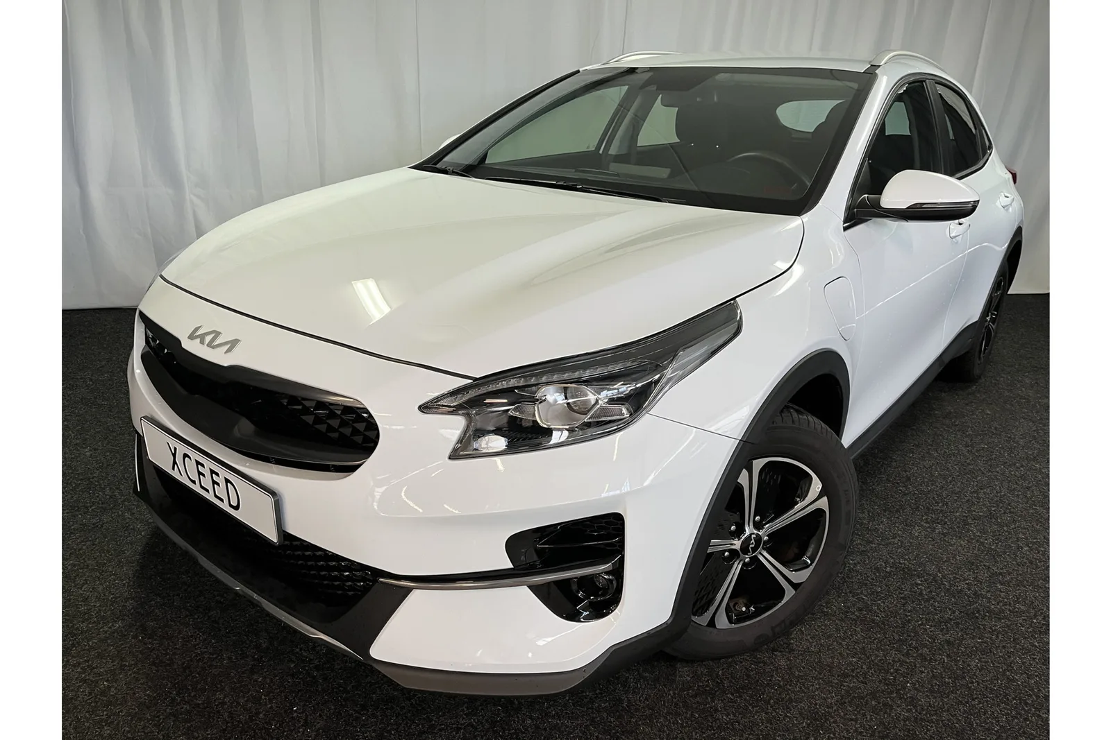 Kia XCeed (2022) — foto 1