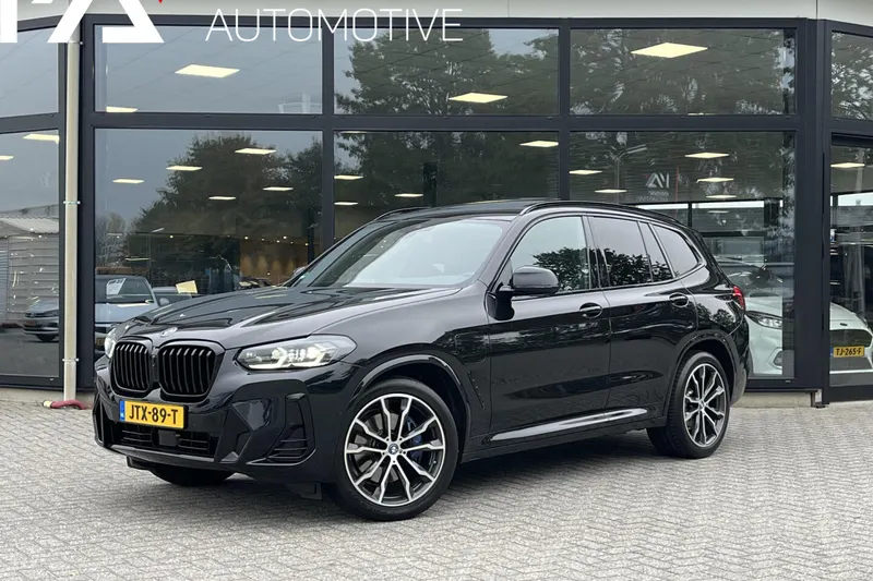 BMW X3 (2023)