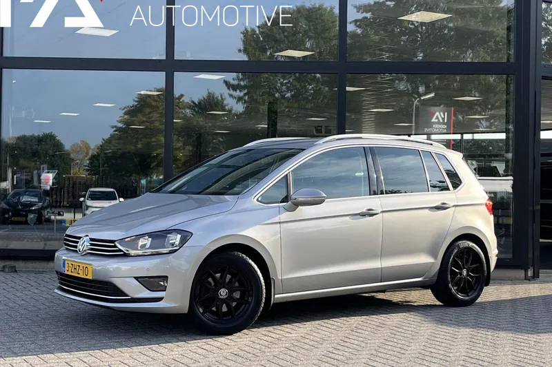 Volkswagen Golf Sportsvan (2015)