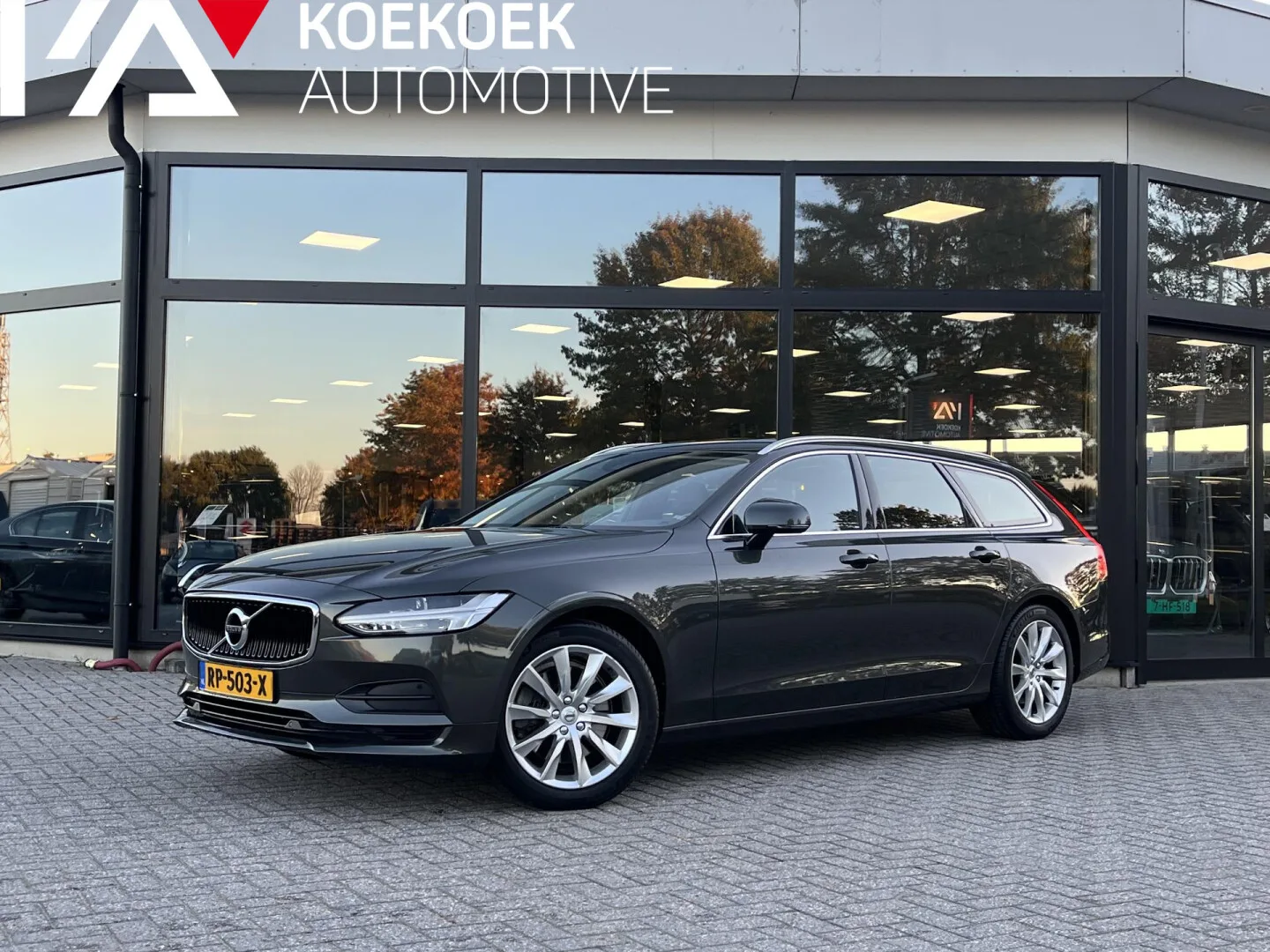 Volvo V90 (2018) — foto 1
