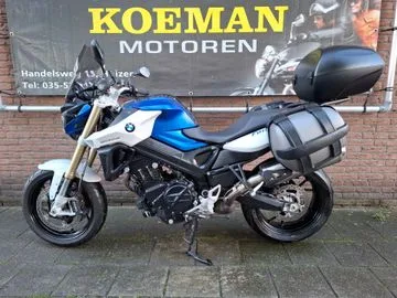 BMW F 800 R (2015) — foto 1