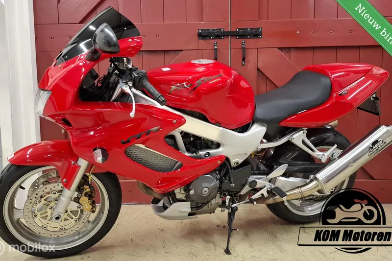 Honda VTR 1000 F Firestorm (2002)