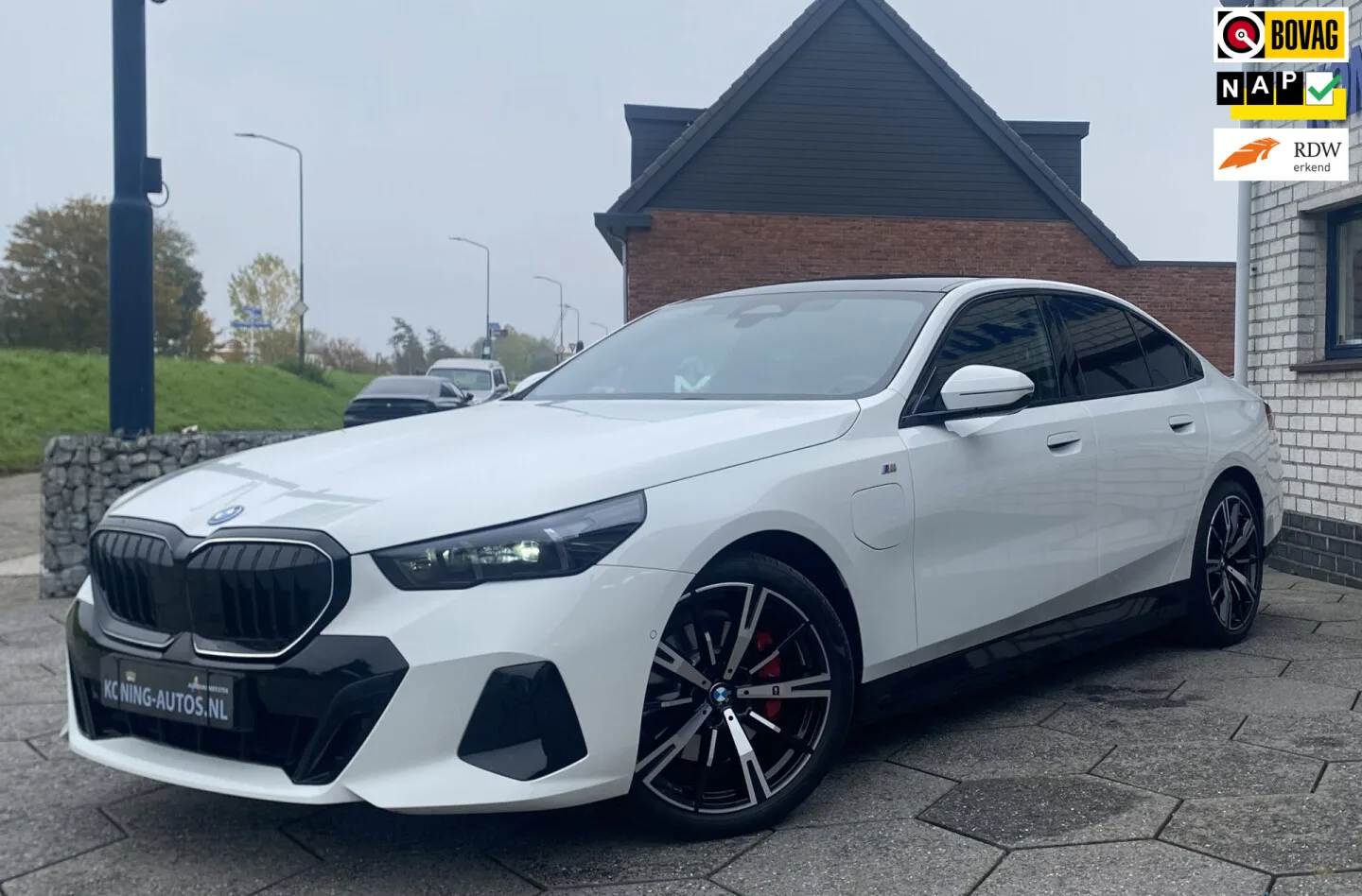 BMW 5-Serie (2025) — foto 1
