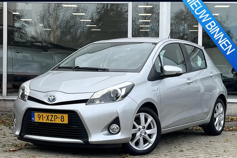 Toyota Yaris (2012)