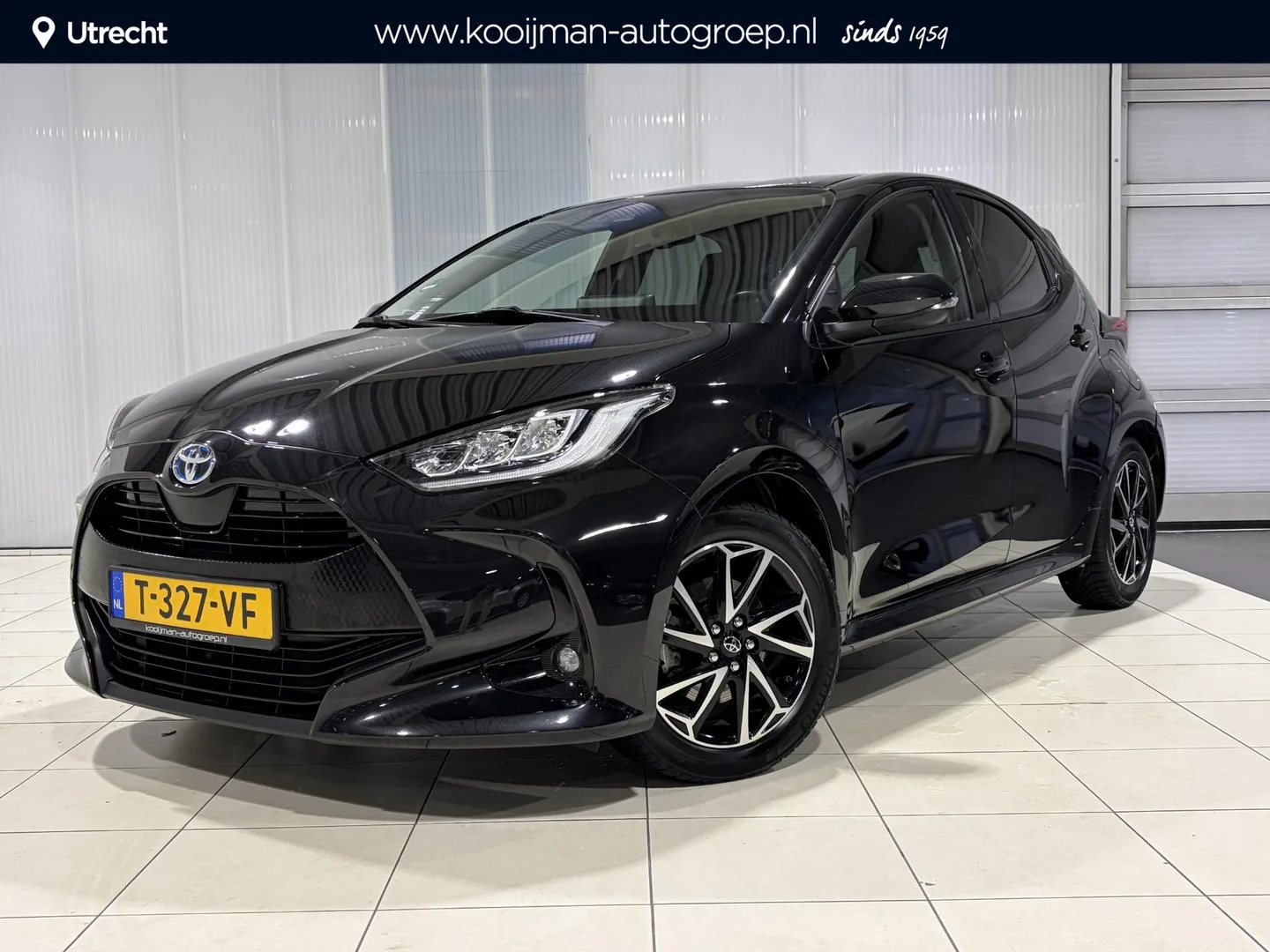 Toyota Yaris (2023) — foto 1