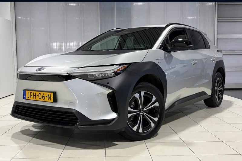 Toyota bZ4X (2025)