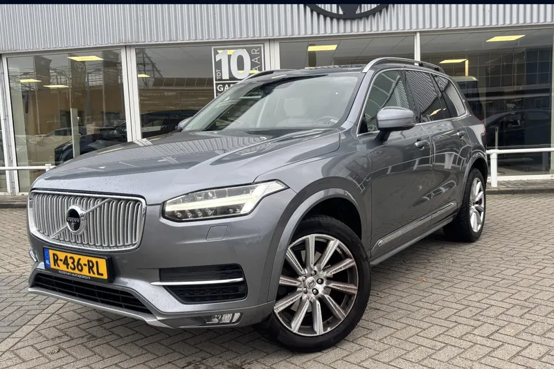 Volvo XC90 (2015)