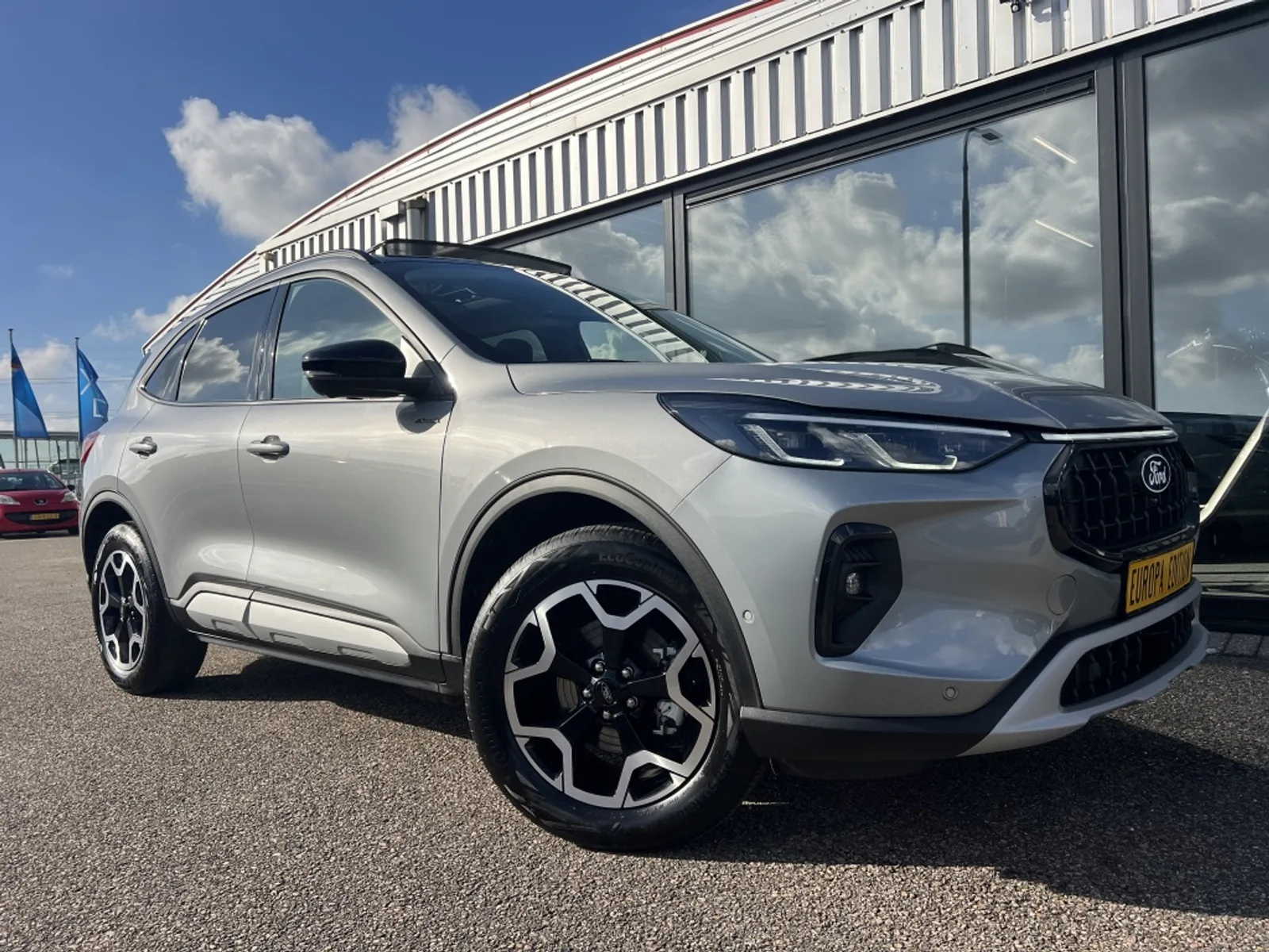 Ford Kuga (2025) — foto 1