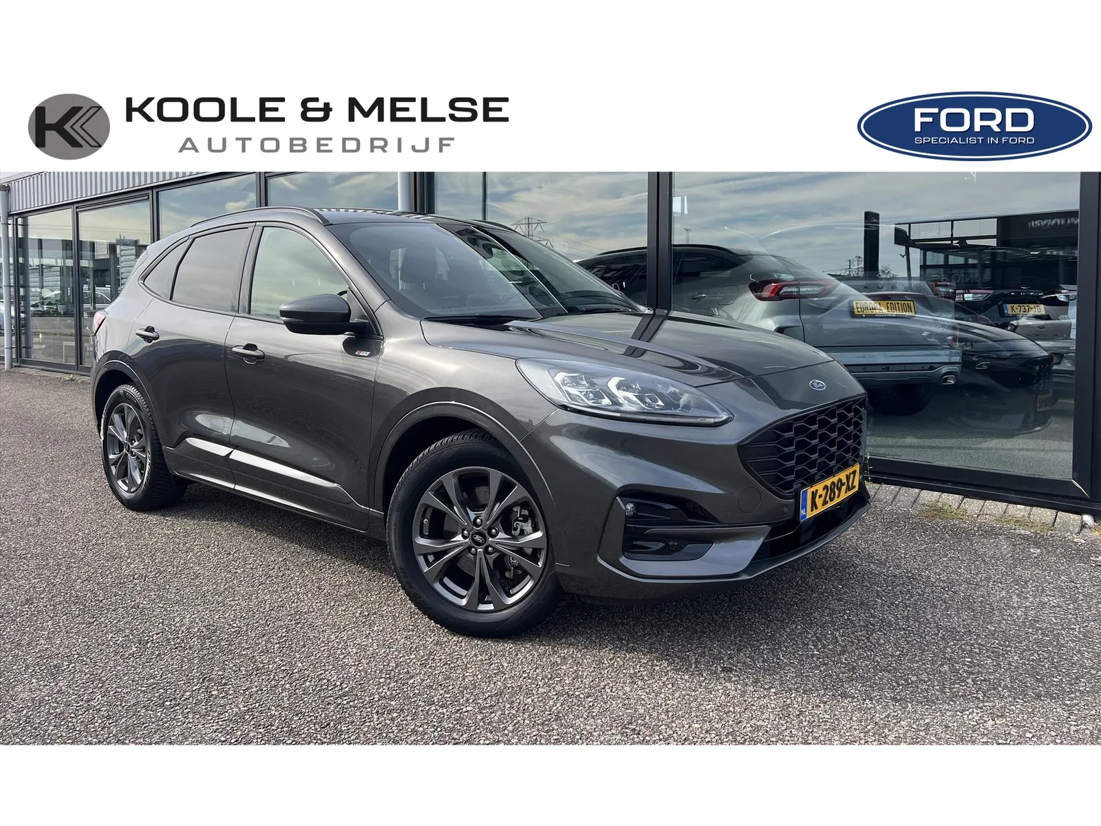 Ford Kuga (2021) — foto 1