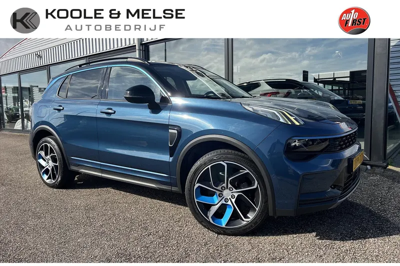 Lynk & Co 01 (2022)