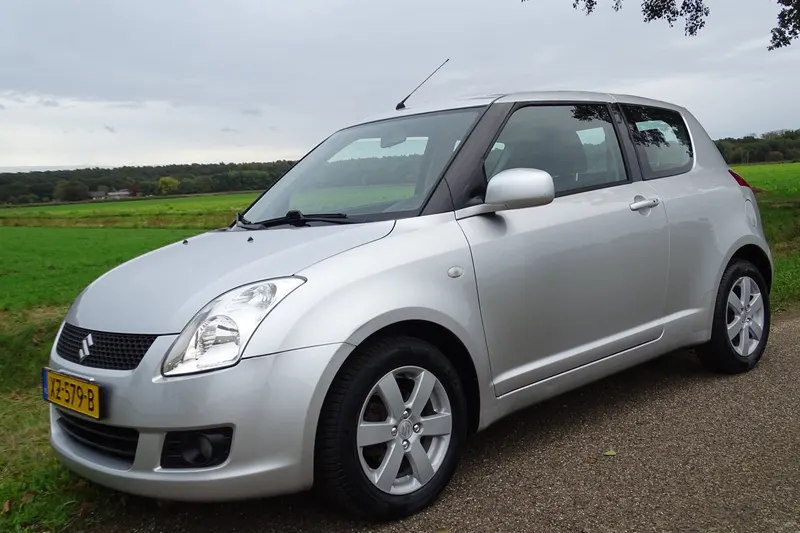 Suzuki Swift (2009)