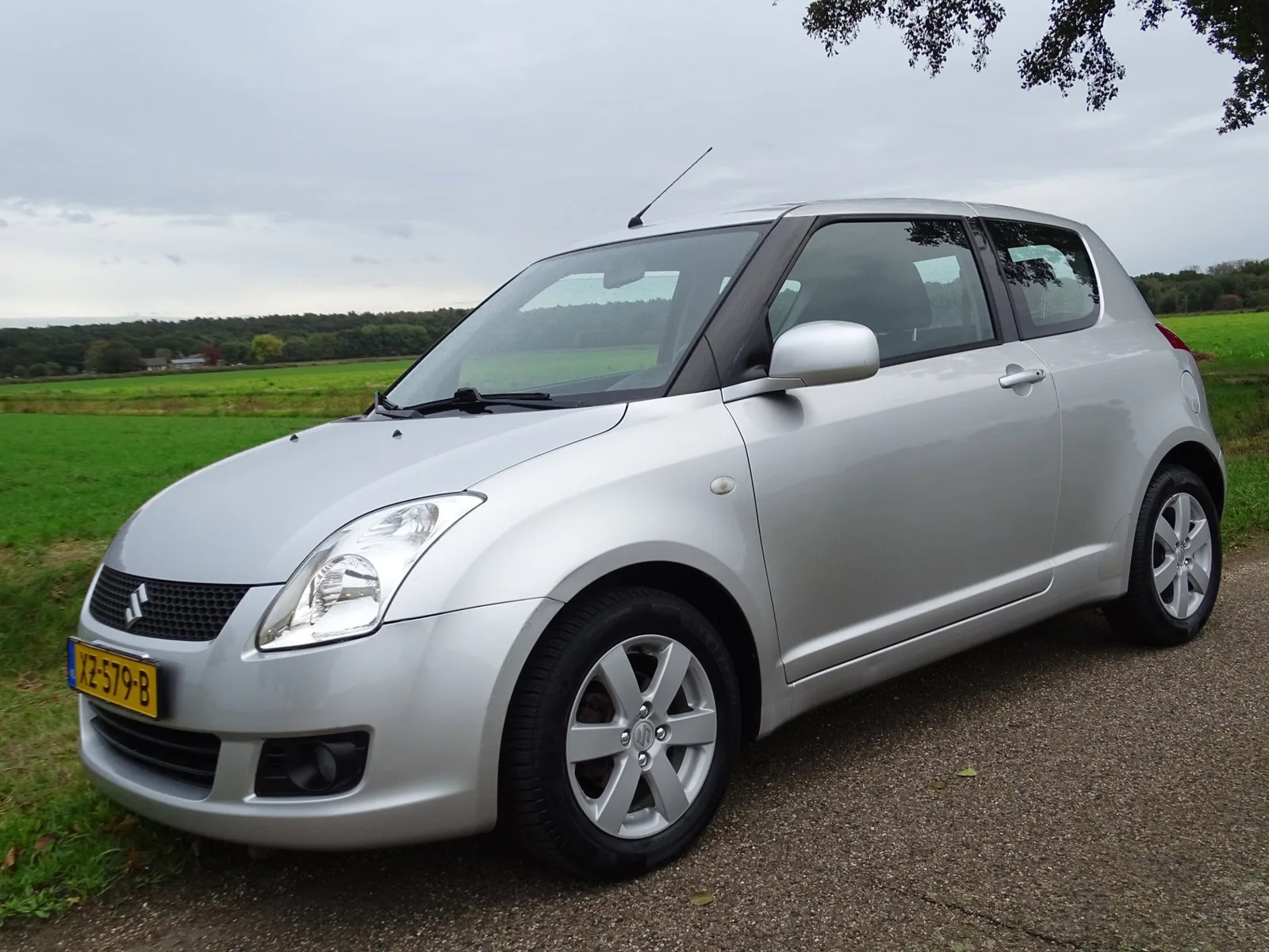 Suzuki Swift (2009) — foto 1