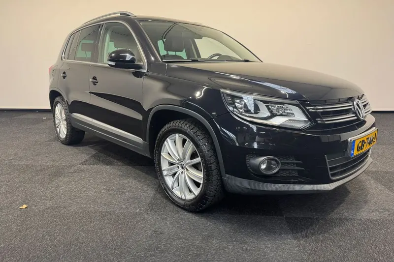Volkswagen Tiguan (2011)