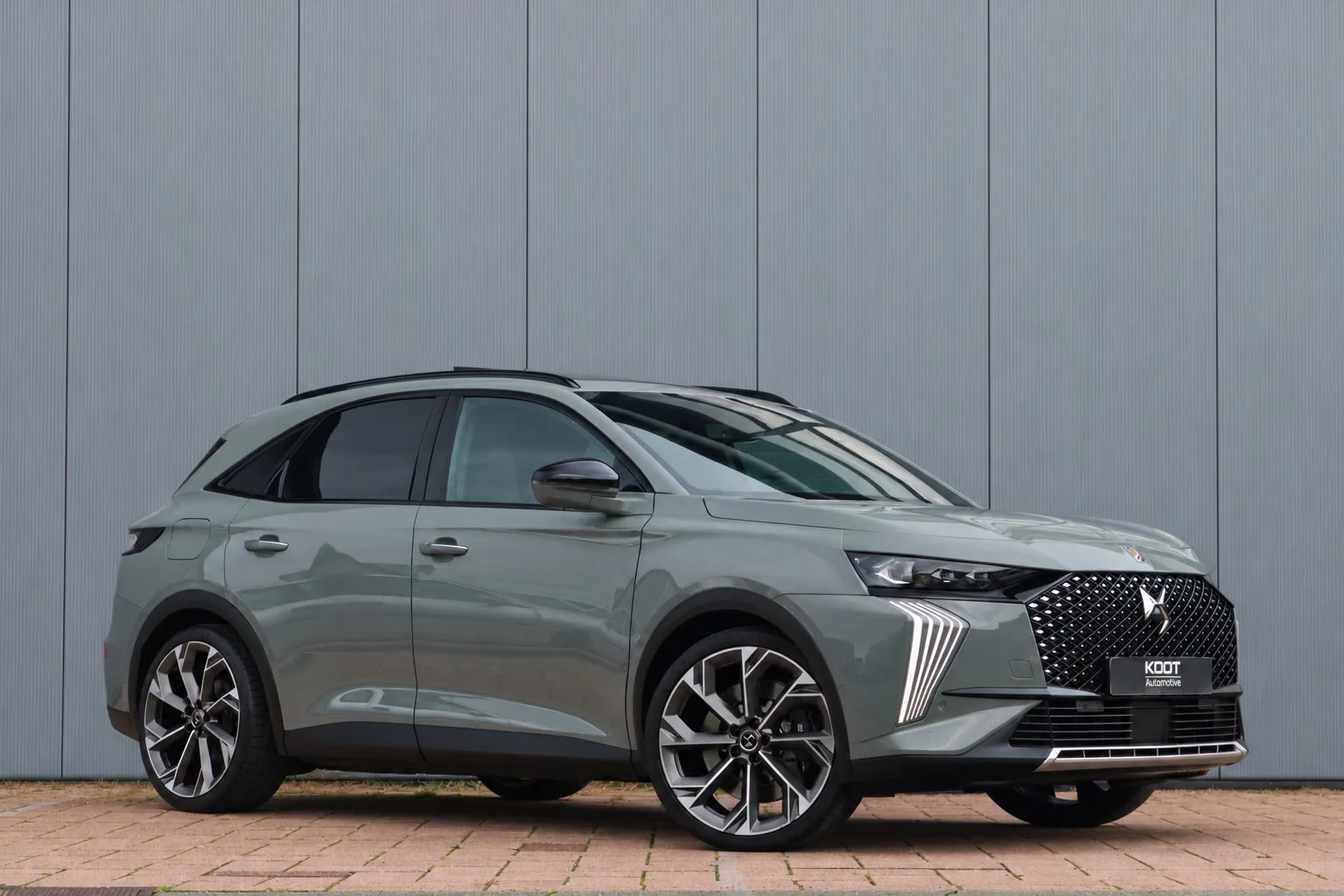 DS 7 (2024) — foto 1