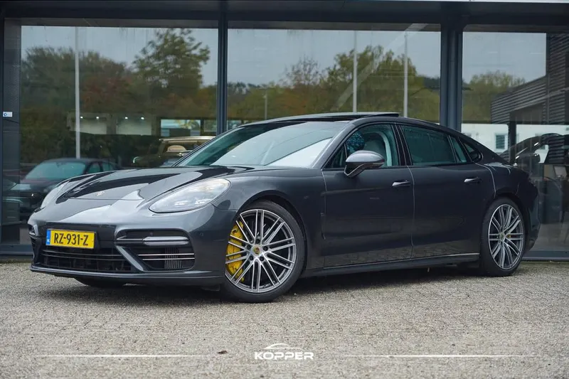 Porsche Panamera (2018)