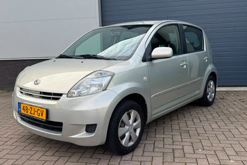 Daihatsu Sirion (2008)