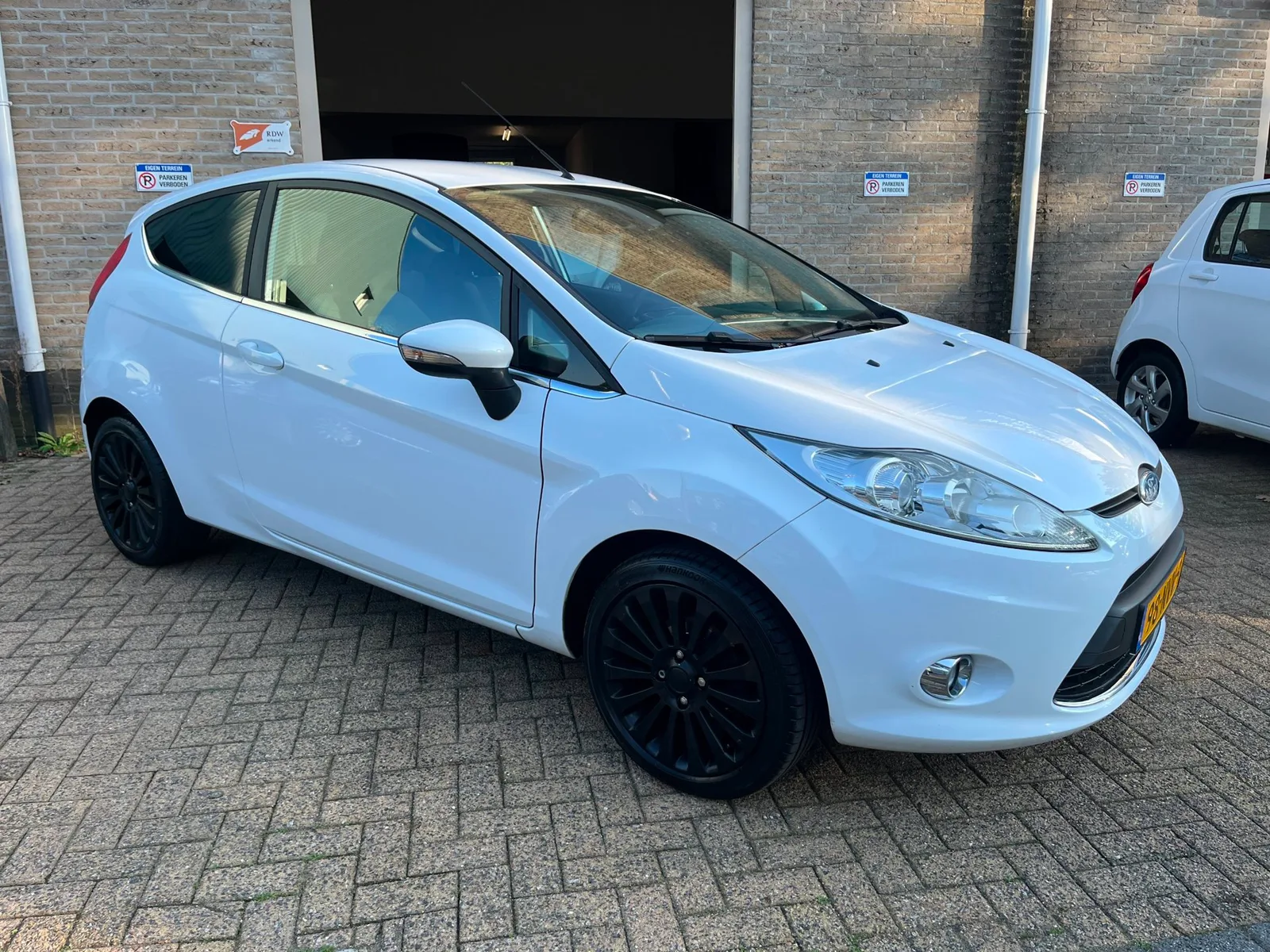 Ford Fiesta (2009) — foto 1