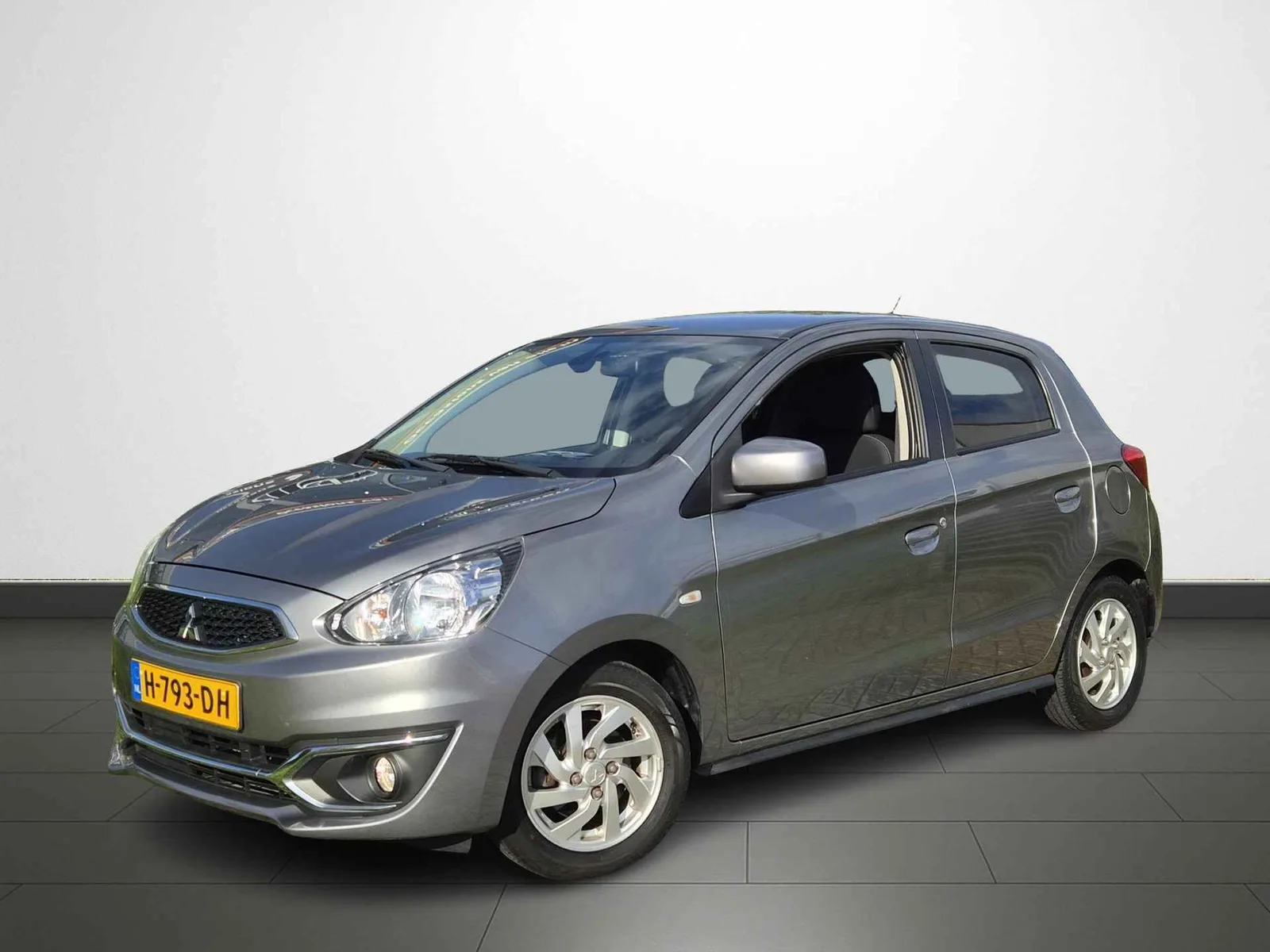Mitsubishi Space Star (2020) — foto 1