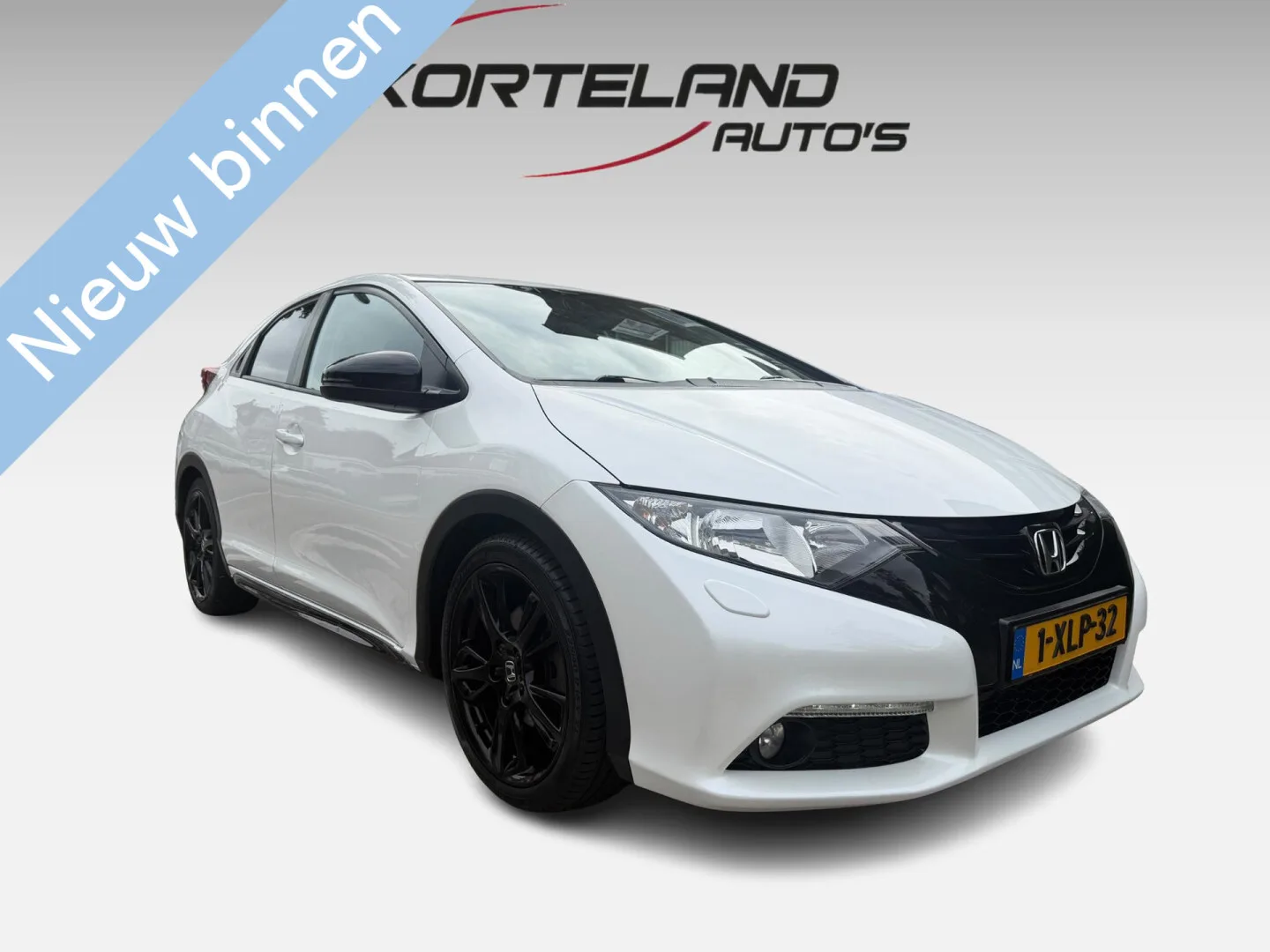 Honda Civic (2014) — foto 1