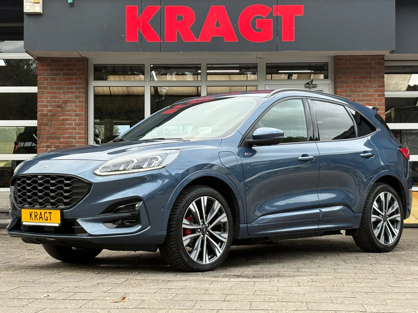 Ford Kuga (2021) — foto 1