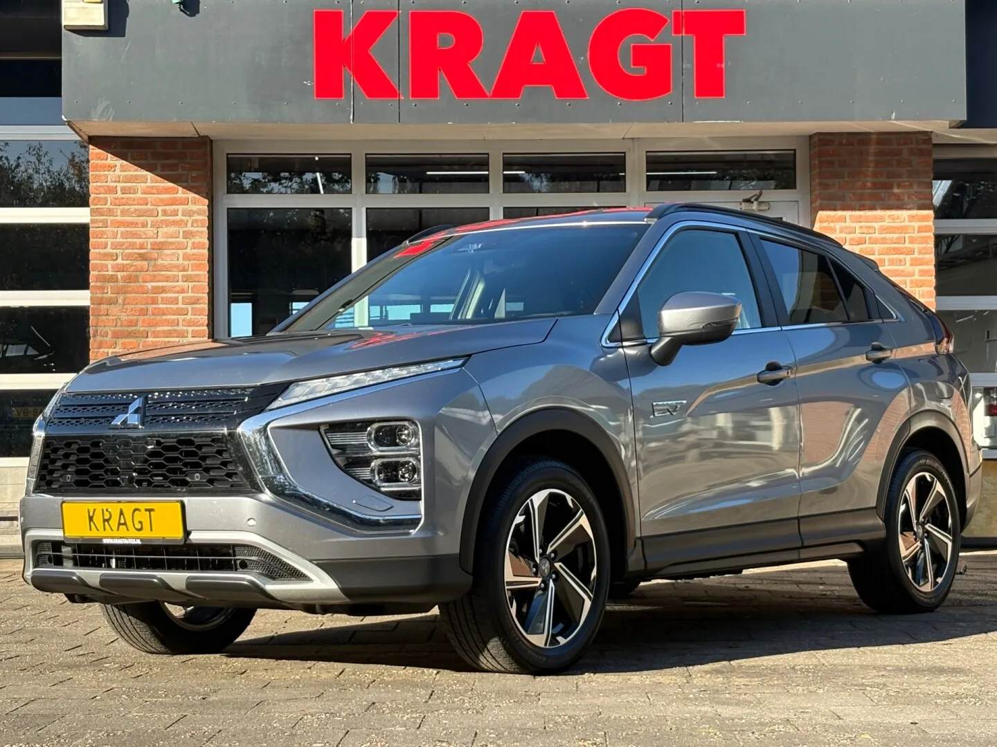Mitsubishi Eclipse Cross (2022) — foto 1