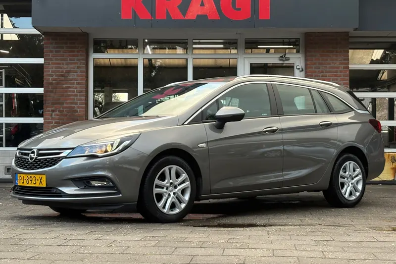 Opel Astra (2017)