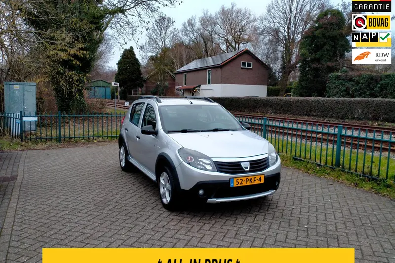 Dacia Sandero (2011)