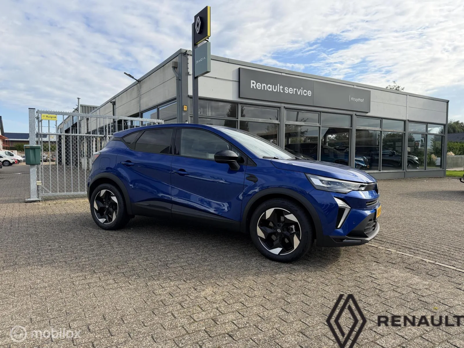 Renault Captur (2025) — foto 1