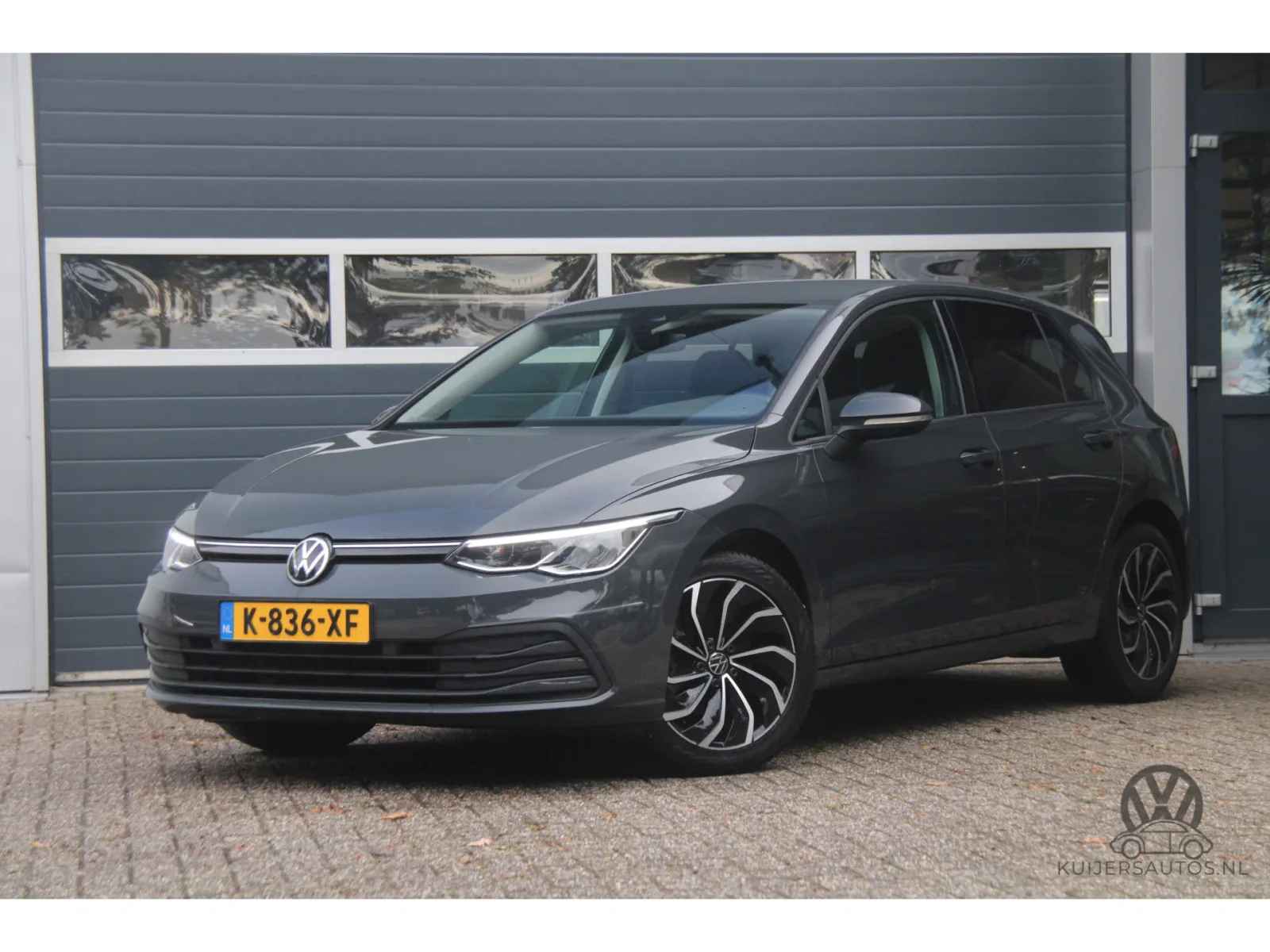 Volkswagen Golf (2020) — foto 1