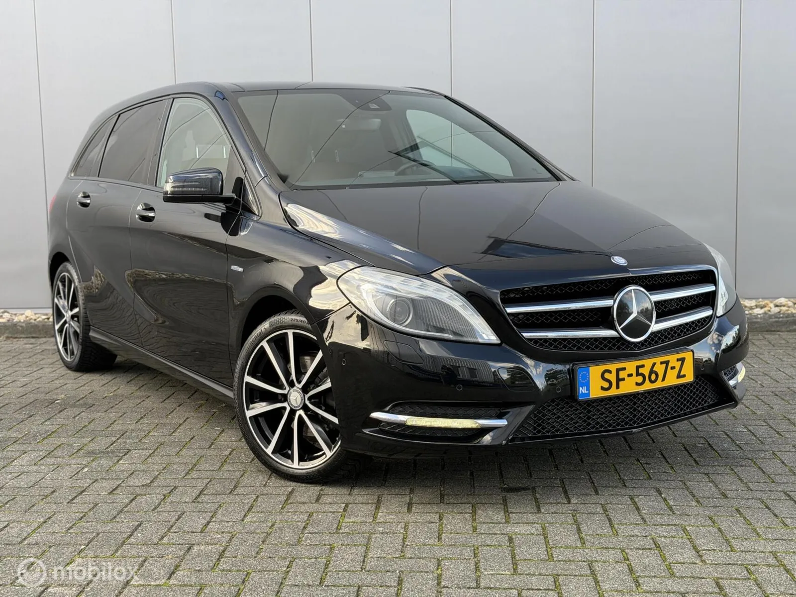 Mercedes-Benz B-Klasse (2012) — foto 1