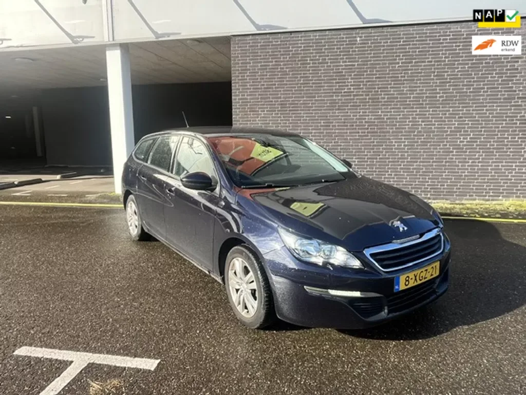 Peugeot 308 (2014) — foto 1
