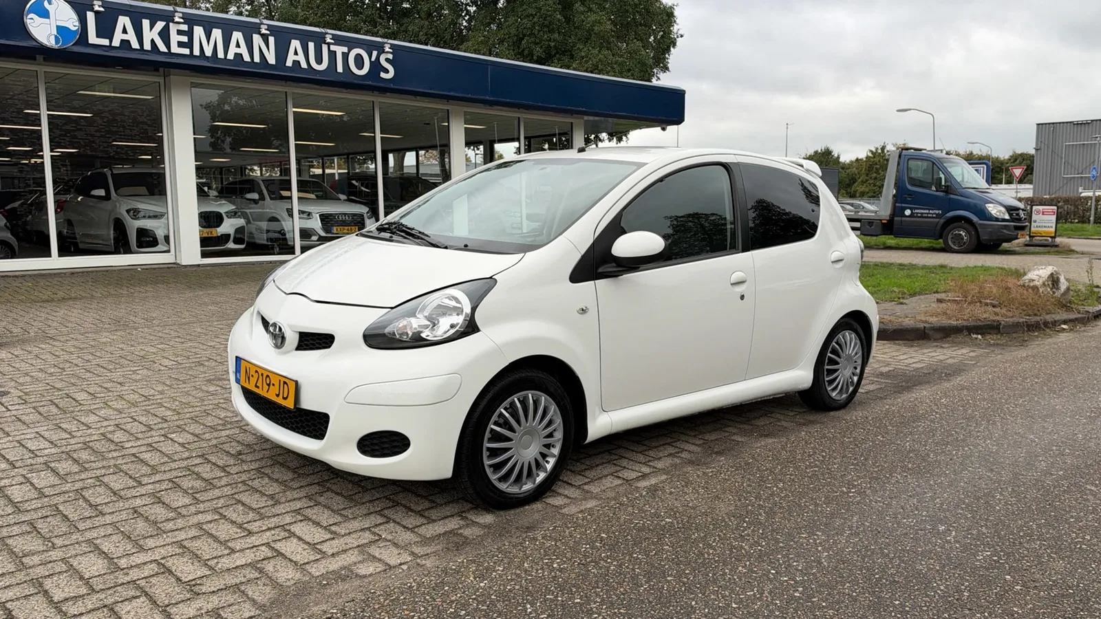 Toyota Aygo (2010) — foto 1