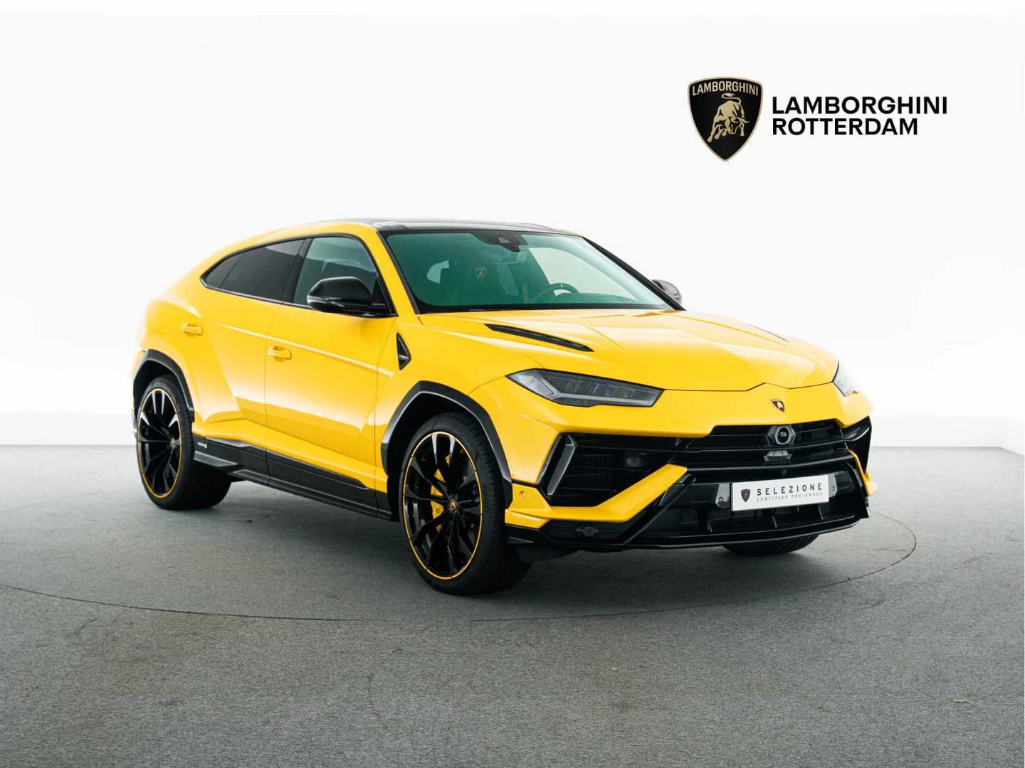 Lamborghini Urus (2023) — foto 1