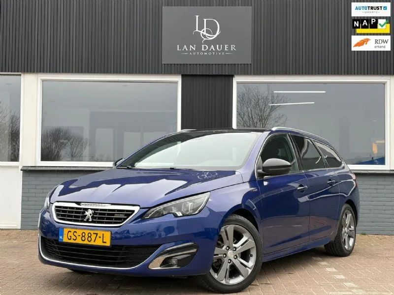 Peugeot 308 (2015) — foto 1