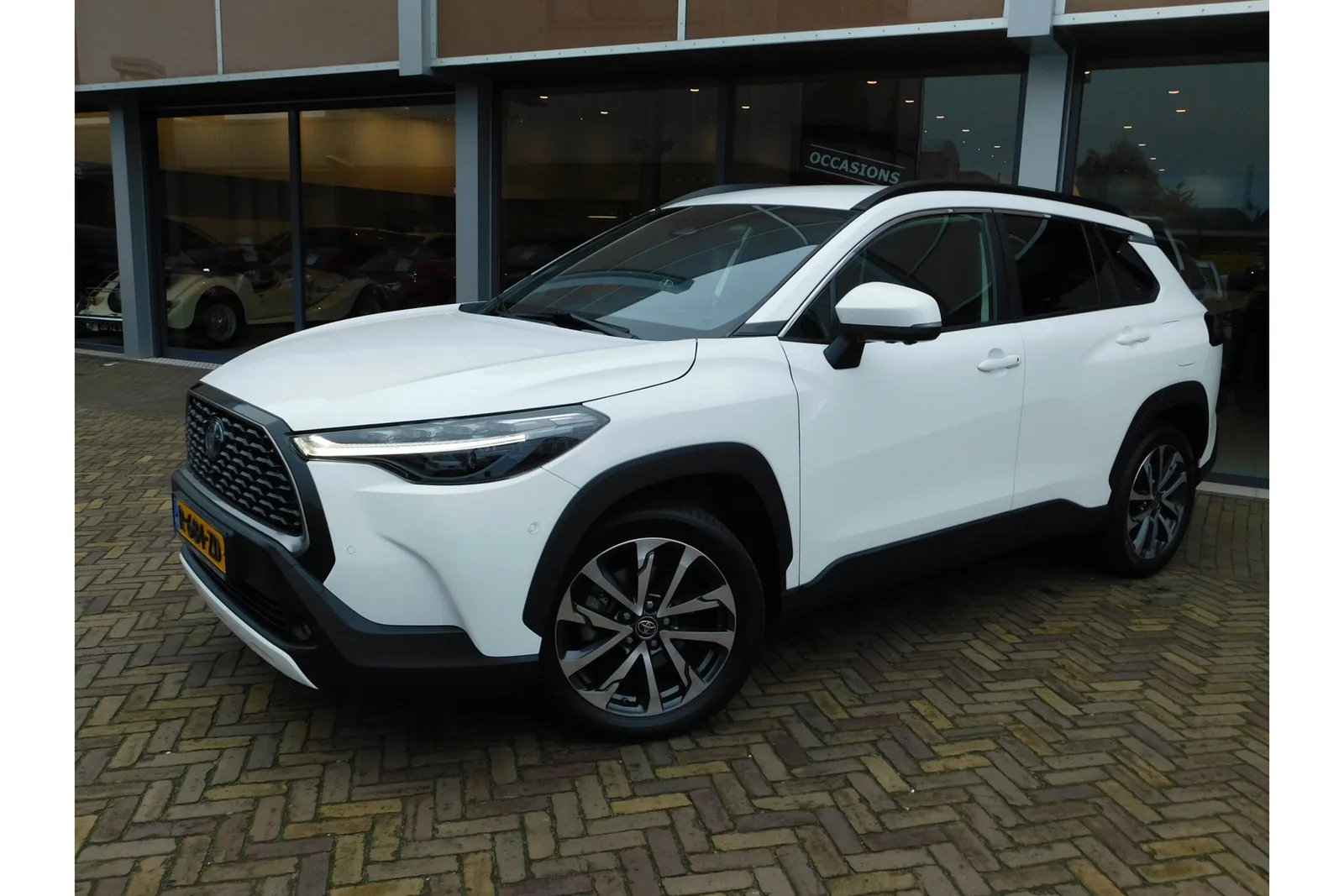 Toyota Corolla Cross (2022) — foto 1