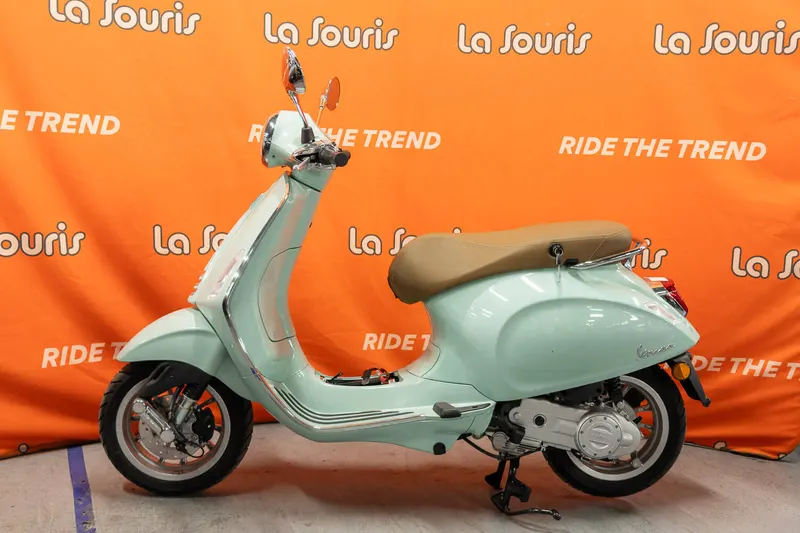 Vespa Primavera (2022)