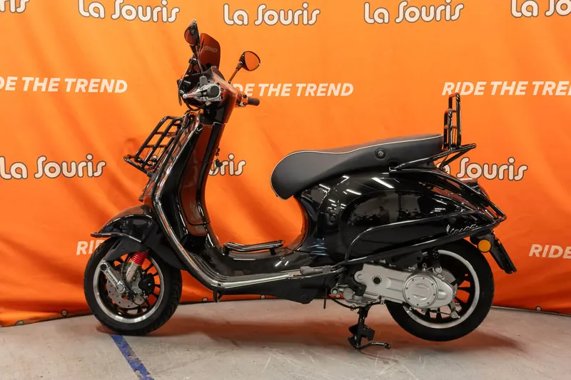 Vespa Sprint (2022)