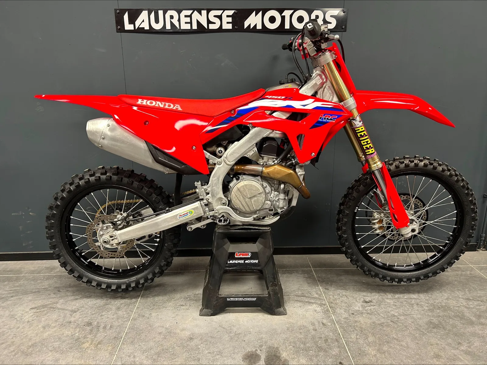 Honda CRF 450 (2023) — foto 1