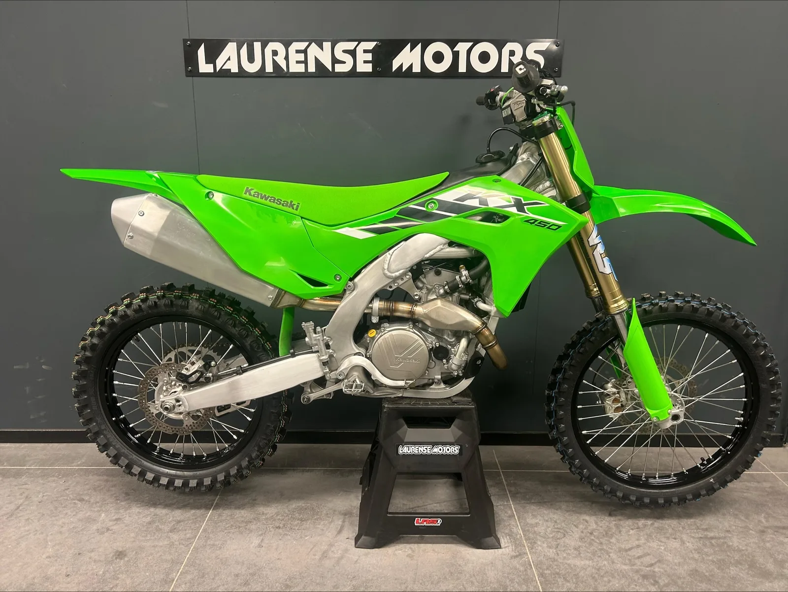 Kawasaki KX 450 (2025) — foto 1