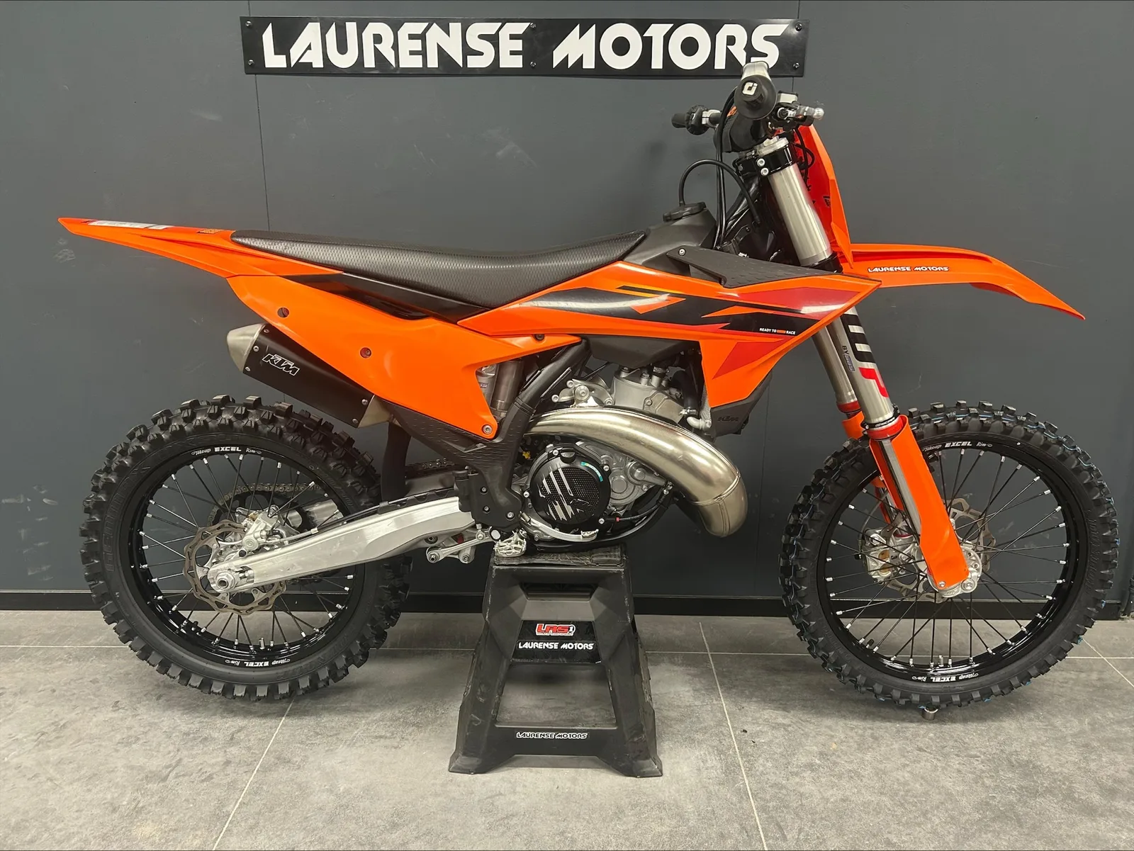 KTM 300 SX (2026) — foto 1