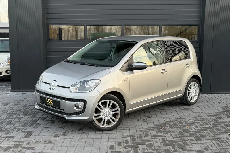 Volkswagen Up! (2013)